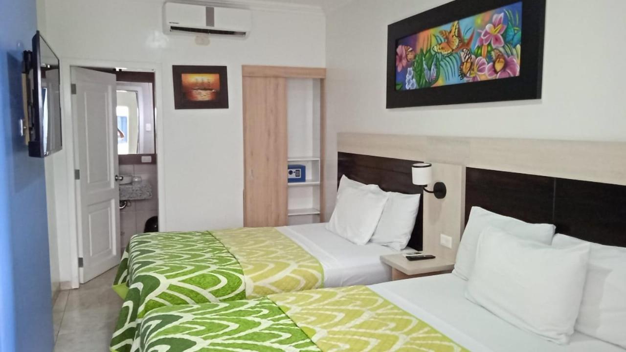 Hotel Casablanca Salinas サリナス エクステリア 写真